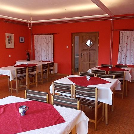 Puszta Hotel Berekfürdő Buitenkant foto